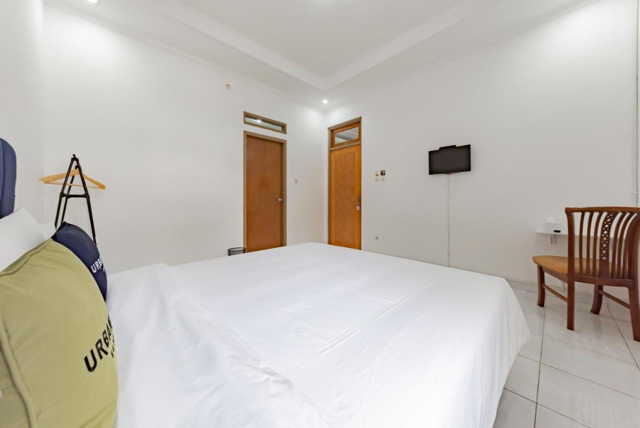 Reddoorz Plus Near Universitas Maranatha Bandung 2 Exterior foto